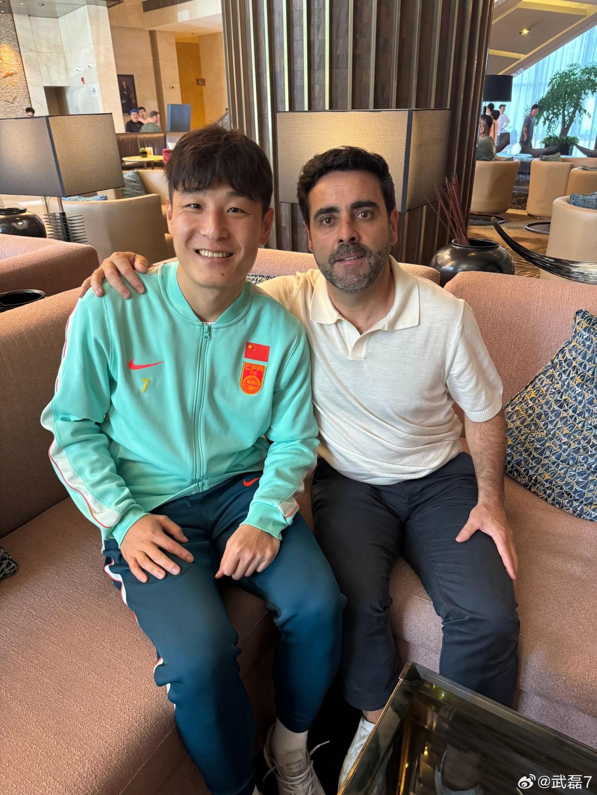 TA曼城转会周报：曼城同时追求托纳利和安德森，罗德里未来不明